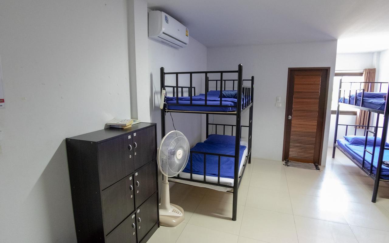 P & T Hostel Bang Rak Beach  Extérieur photo