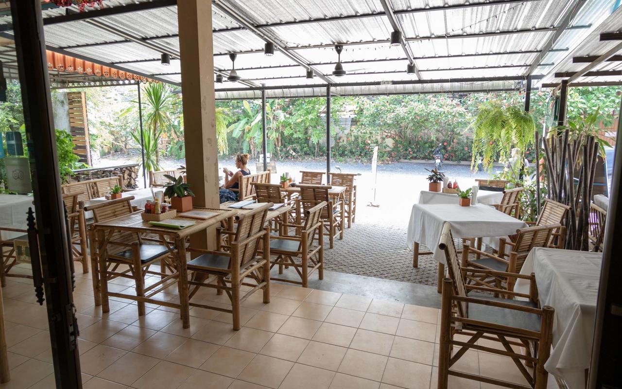 P & T Hostel Bang Rak Beach  Extérieur photo